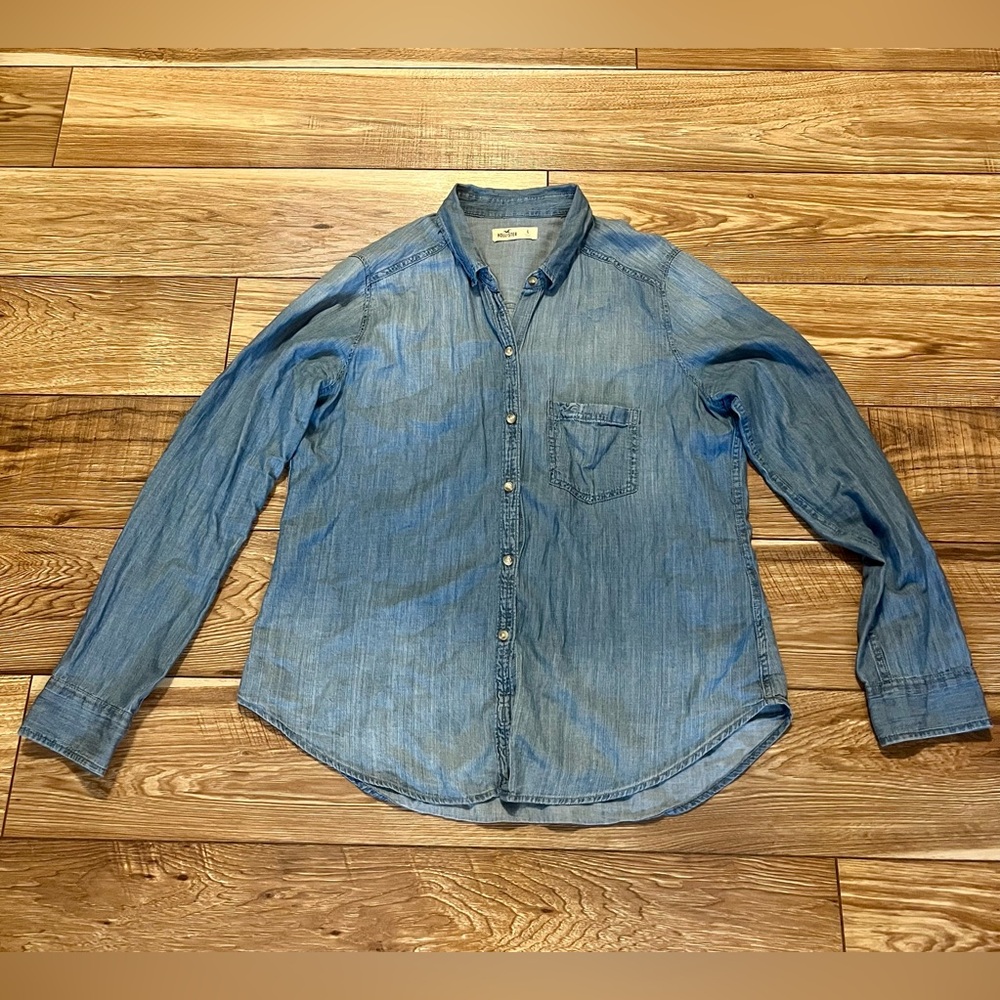 Hollister Casual Button Down Jean Shirt